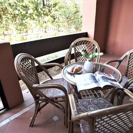 R15 Side 3 Bedroom Flat * Марбелья